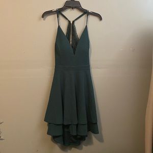 Homecoming dress never worn great condition